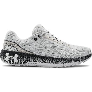 10 Under Armour Hovr Machina Damske (1)